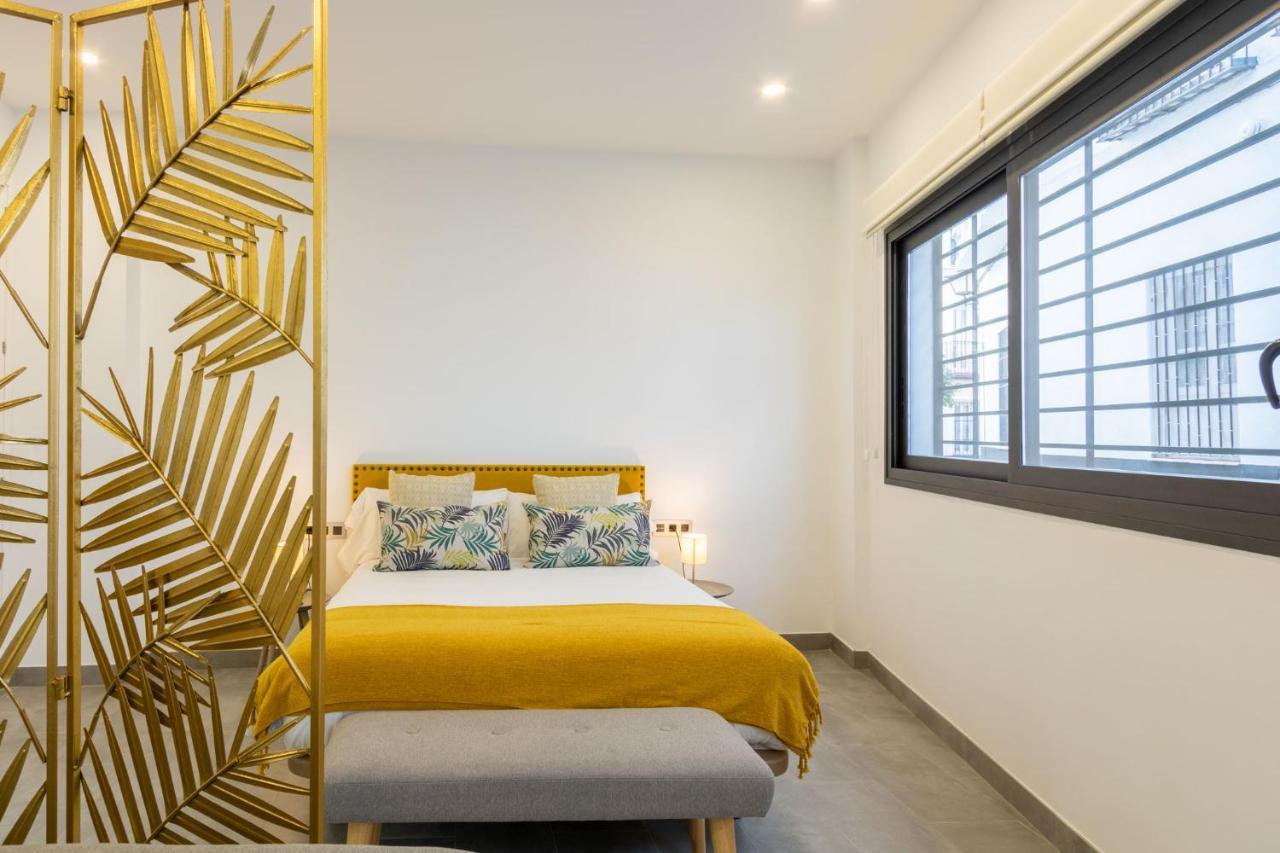 Nine O'Clock Castellar By Valcambre Apartman Sevilla Kültér fotó